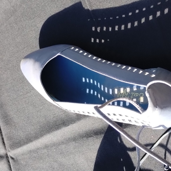 4/20 - Picture 3 of 9